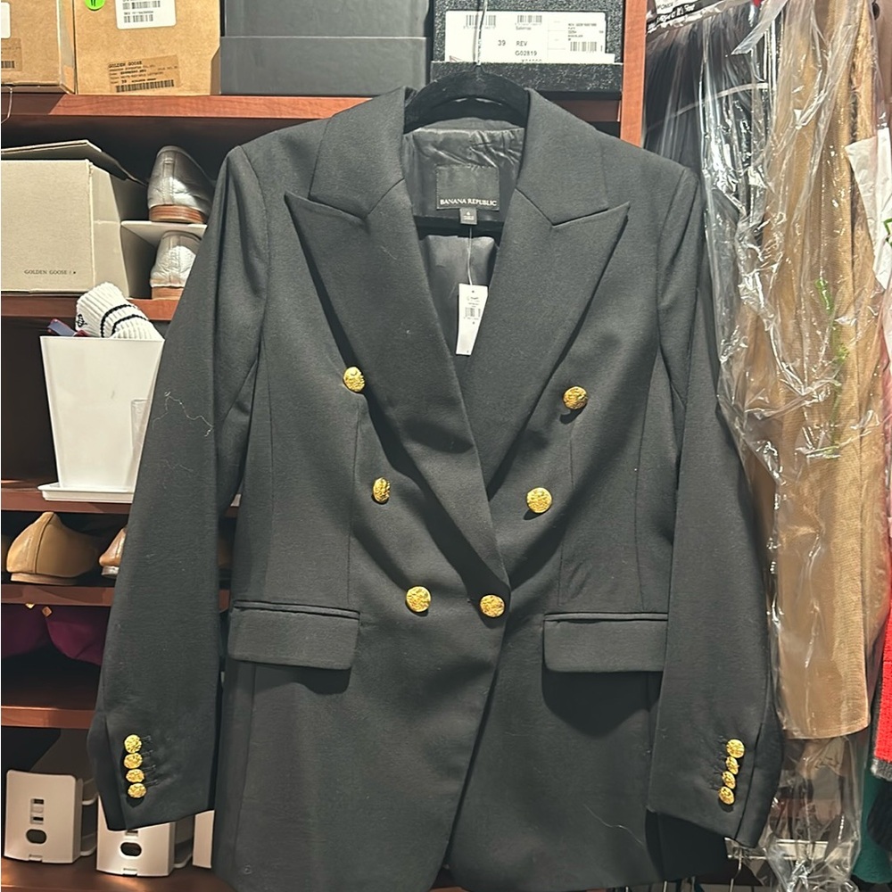 Banana Republic NEW WITH TAGS - black double breasted blazer size 6